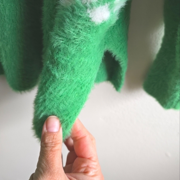 Aerie, Oversized Fuzzy Crewneck Sweater, Size Small - Picture 9 of 9